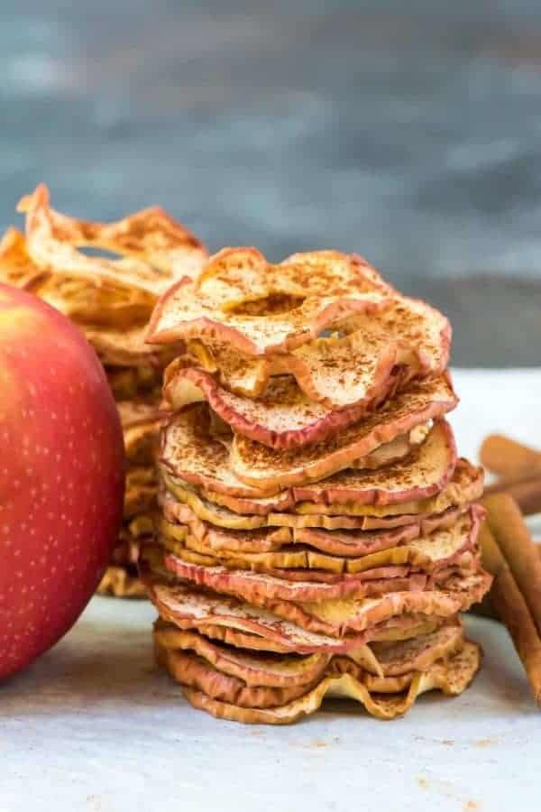 BAKED APPLE CHIPS