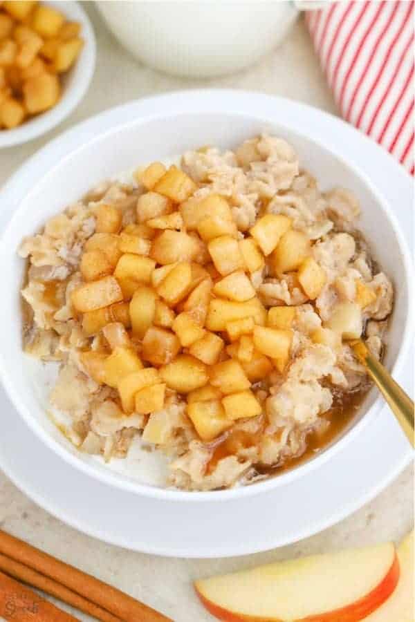 Apple Cinnamon Oatmeal