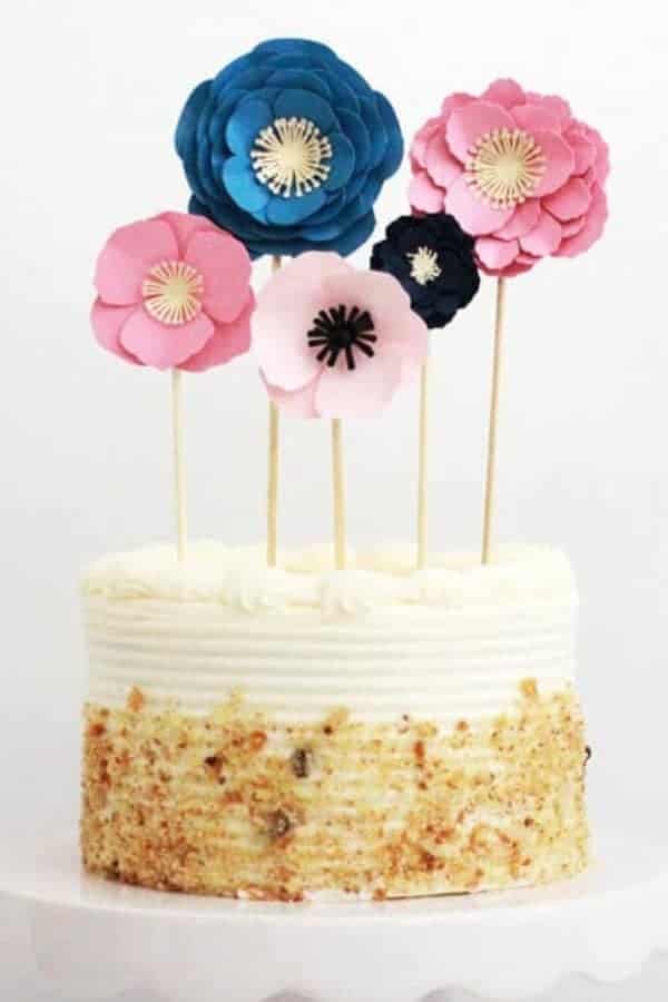 PAPER FLOWERS CAKE TOPPER