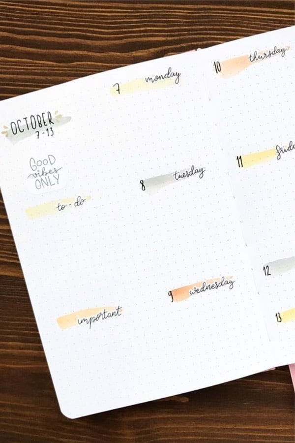 Light Fall Colored Weekly Log