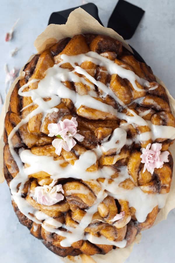 Apple Cinnamon Rolls