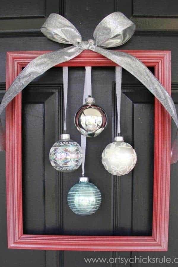 DIY HOLIDAY FRAMED ORNAMENT WREATH