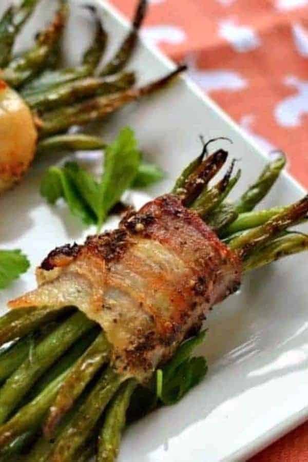 GREEN BEAN BUNDLES WITH BACON