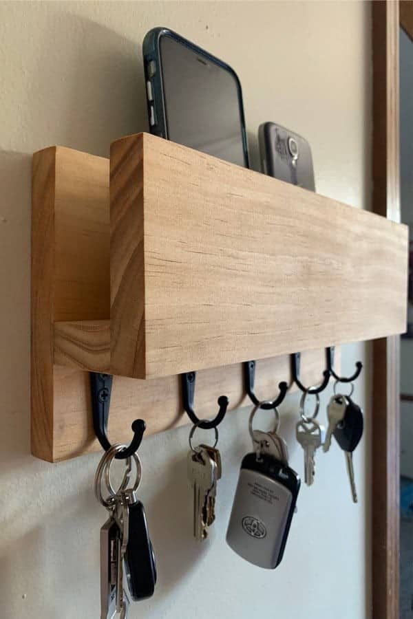 Wall Mount Mail Organizer With Key Hooker