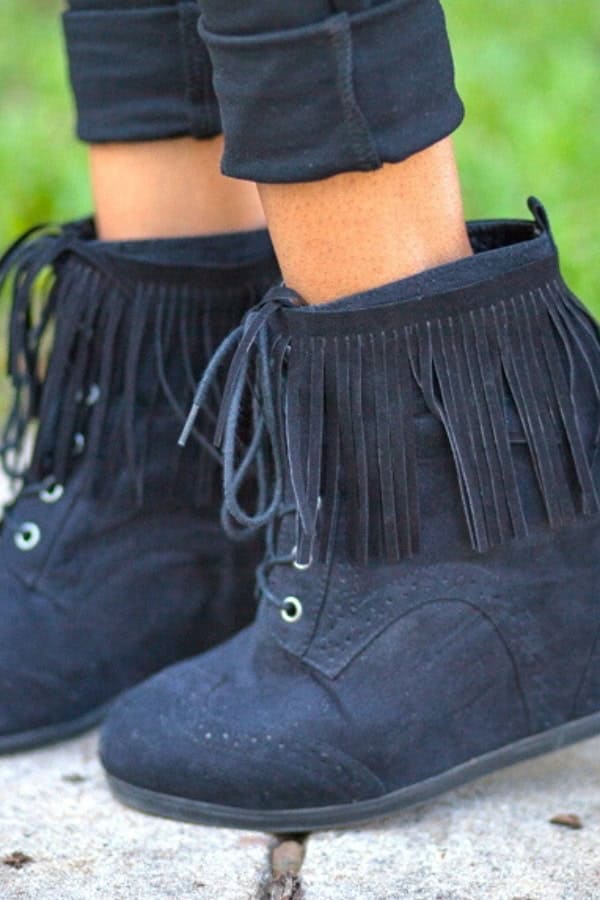 DIY FAUX FRINGE BOOTIES