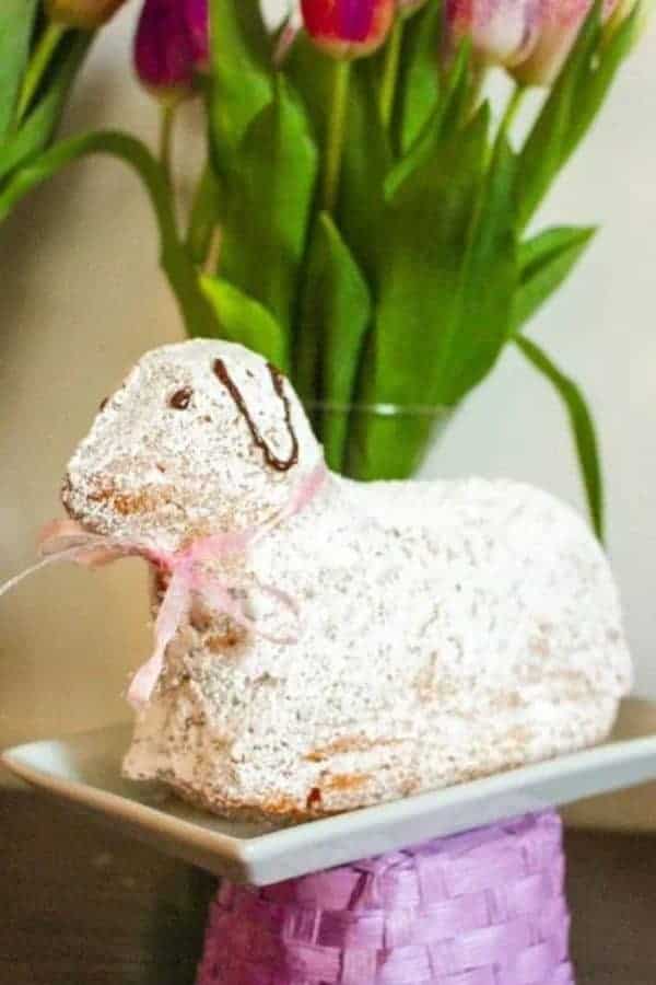 GERMAN EASTER LAMB CAKE