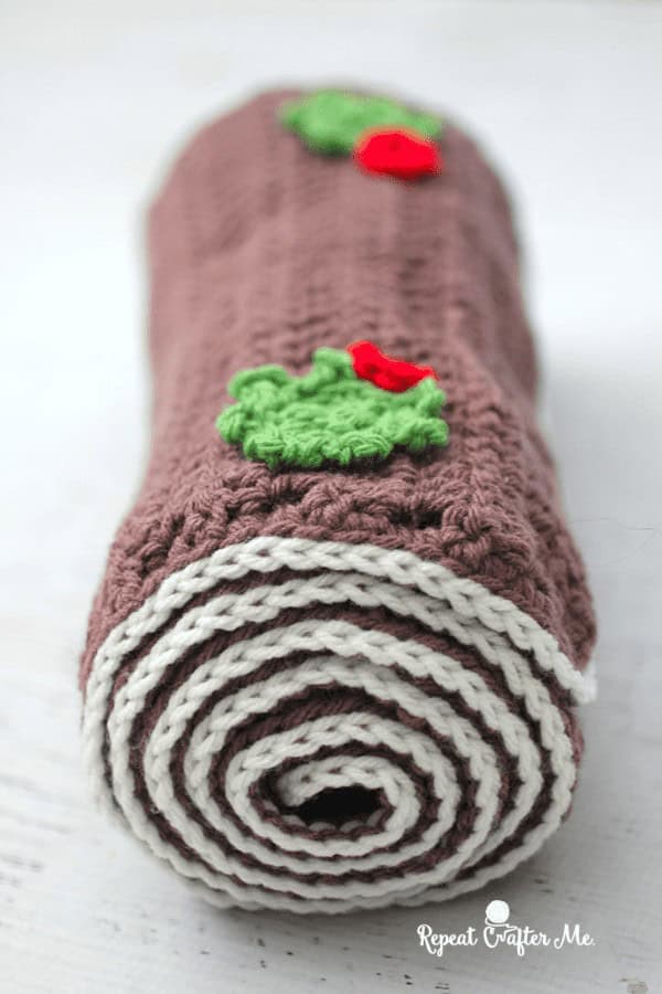 Yule Log Scarf