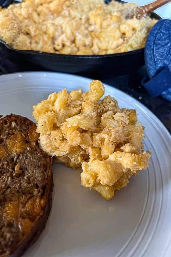 SMOKED MAC AND CHEESE