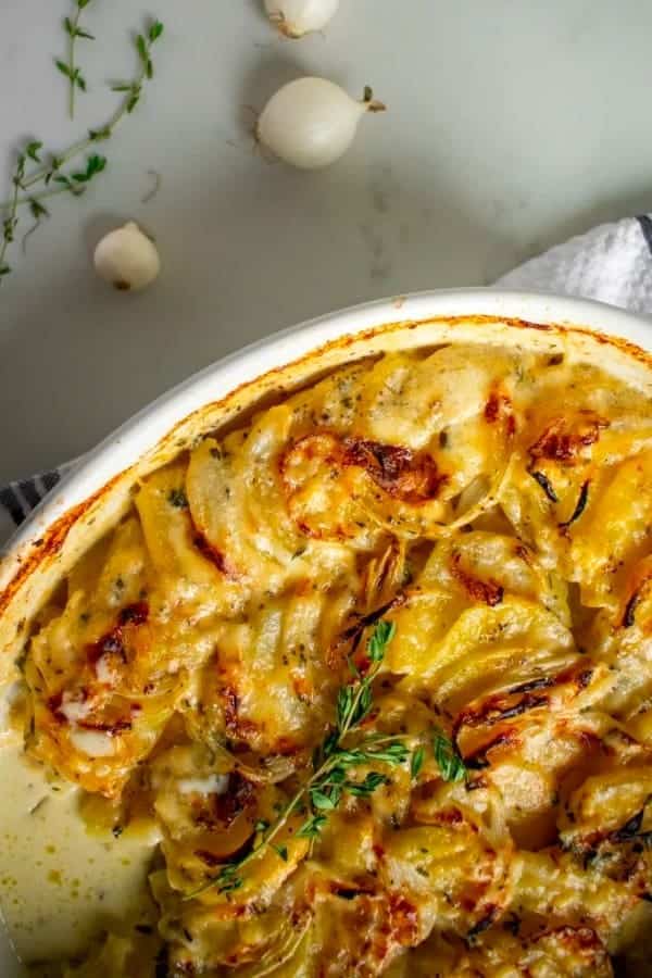 FLØDEKARTOFLER (DANISH SCALLOPED POTATOES)