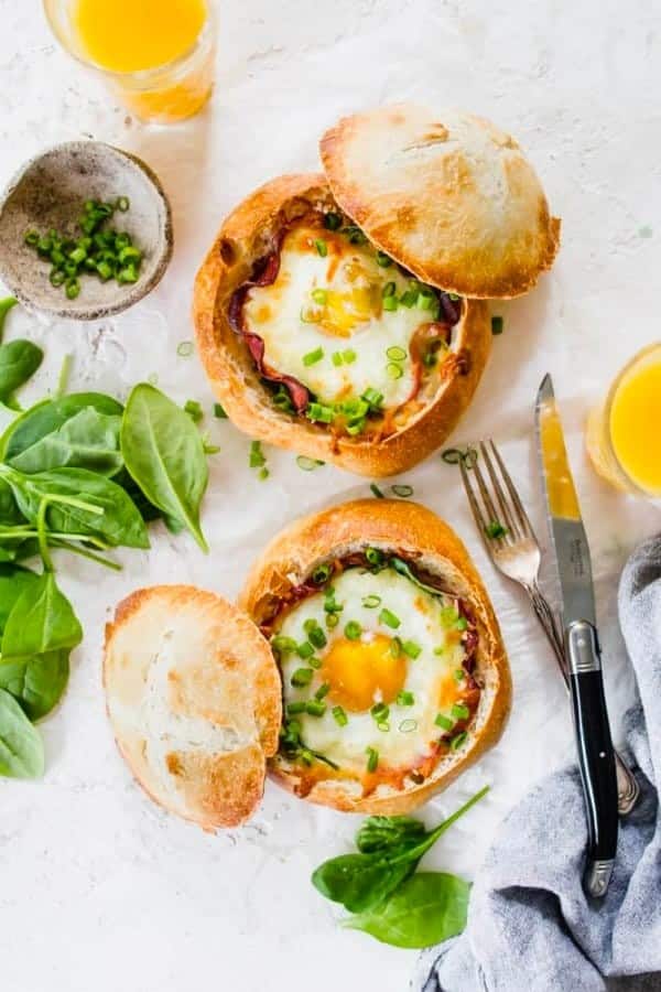 BREAKFAST EGG BREAD BOWLS