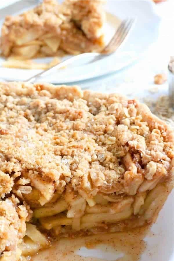 Thanksgiving Apple Crisp Pie Recipe