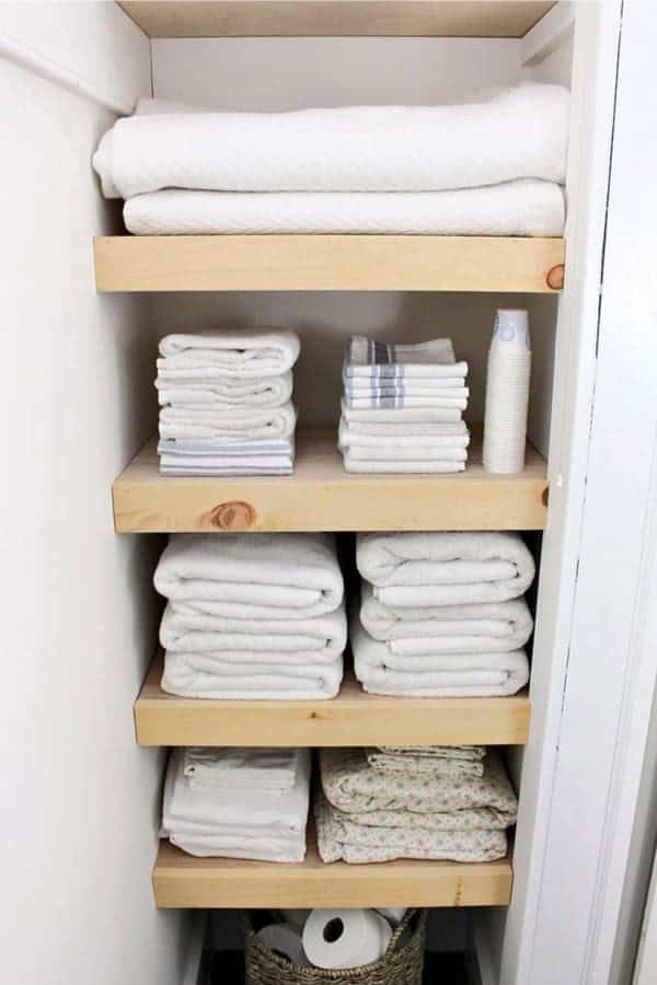 DIY Linen Closet Makeover