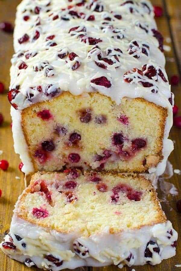 CHRISTMAS CRANBERRY POUND CAKE