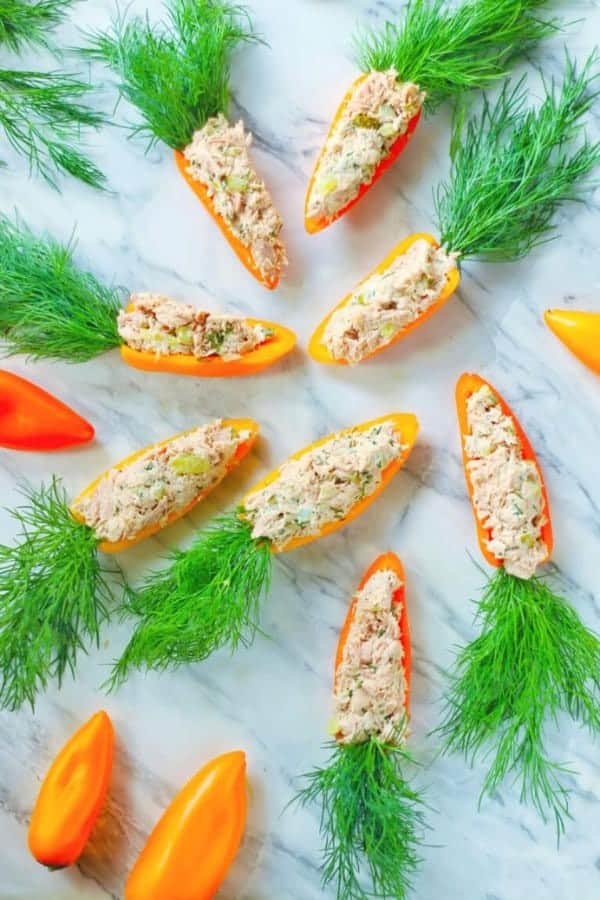 MINI BELL PEPPER CARROTS WITH TUNA