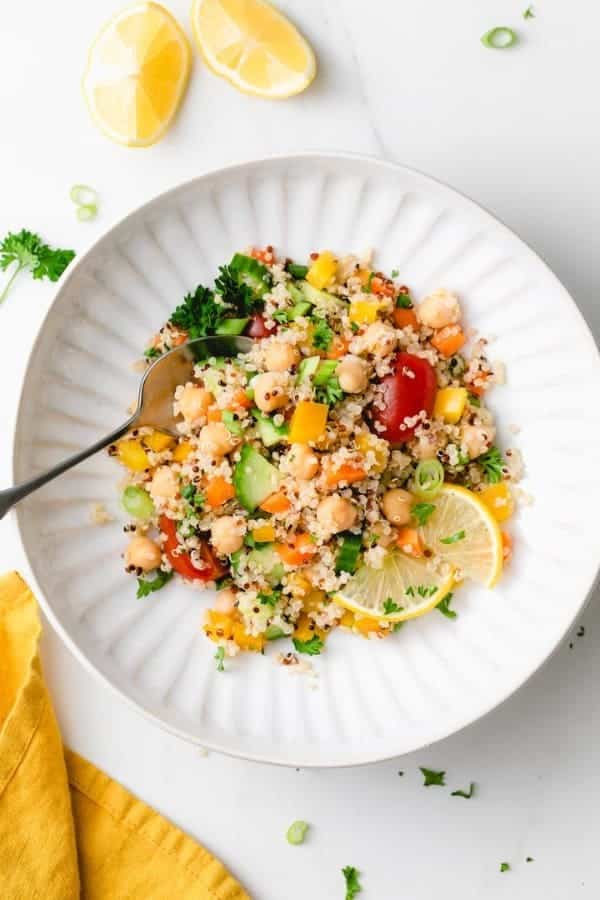 LEMON QUINOA & CHICKPEA SALAD