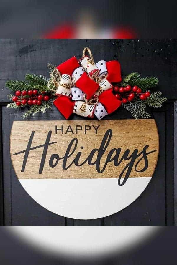 HAPPY HOLIDAYS DOOR HANGER