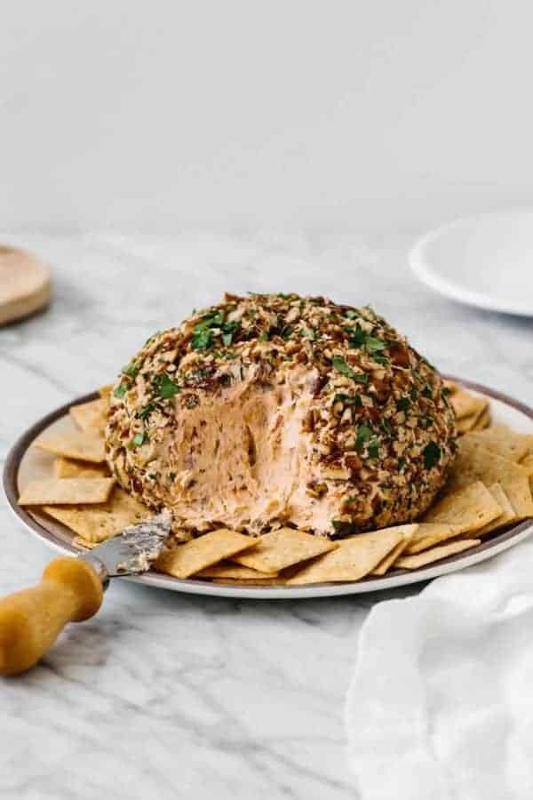 SMOKED SALMON CHEESE BALL