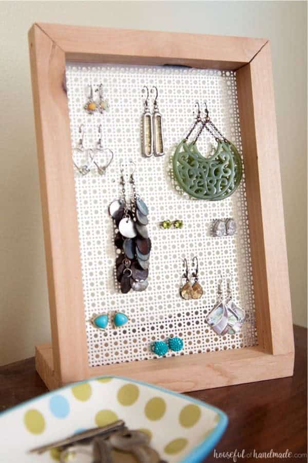 Easy DIY Earring Stand