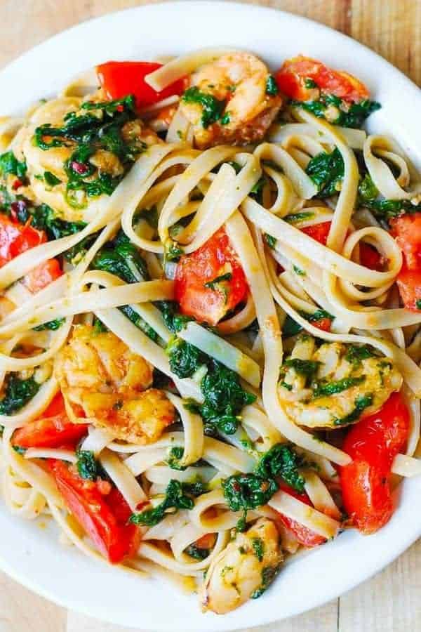 SHRIMP TOMATO SPINACH PASTA IN GARLIC BUTTER SAUCE