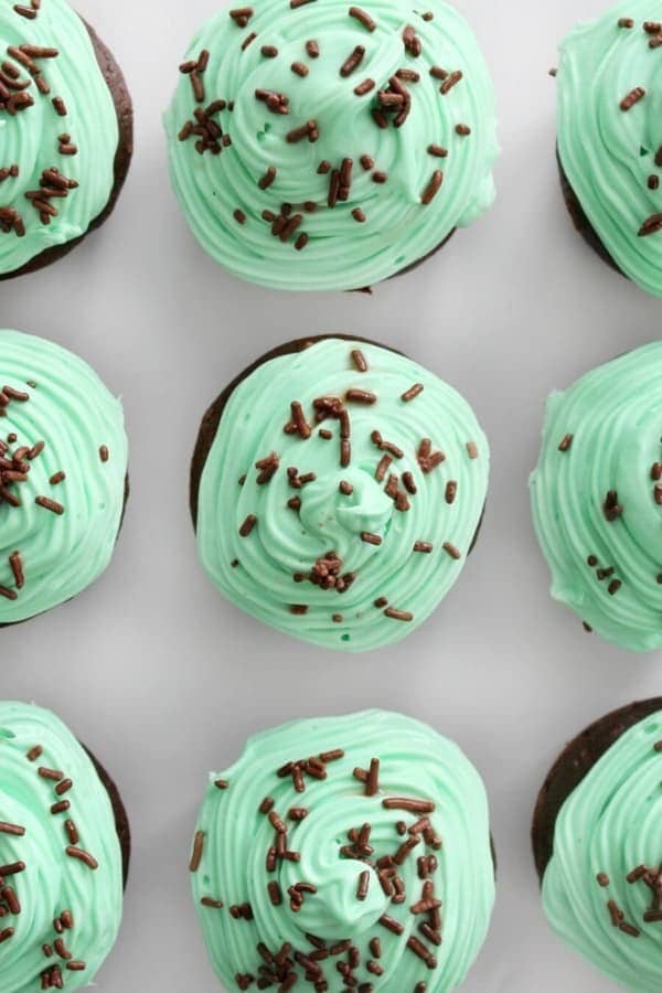 GLUTEN-FREE MINT CHOCOLATE CUPCAKES