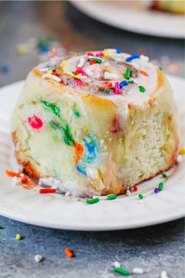 Funfetti Cinnamon Rolls