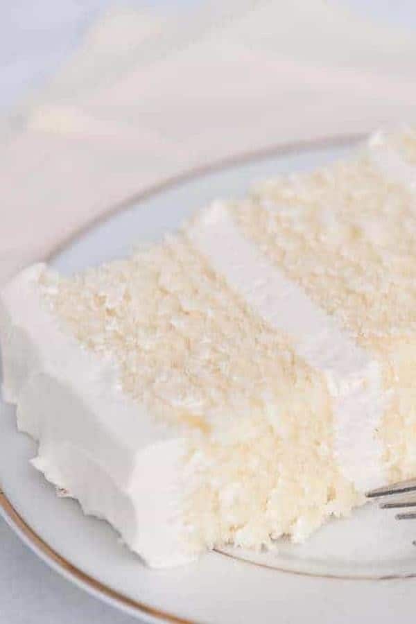 WHITE VELVET BUTTERMILK CAKE