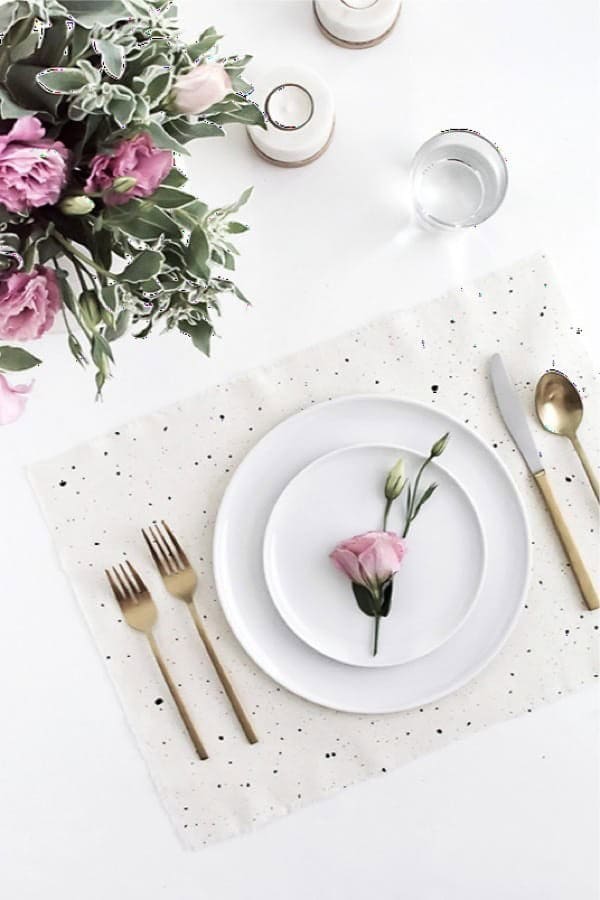 DIY Speckled Placemat Craft Tutorial