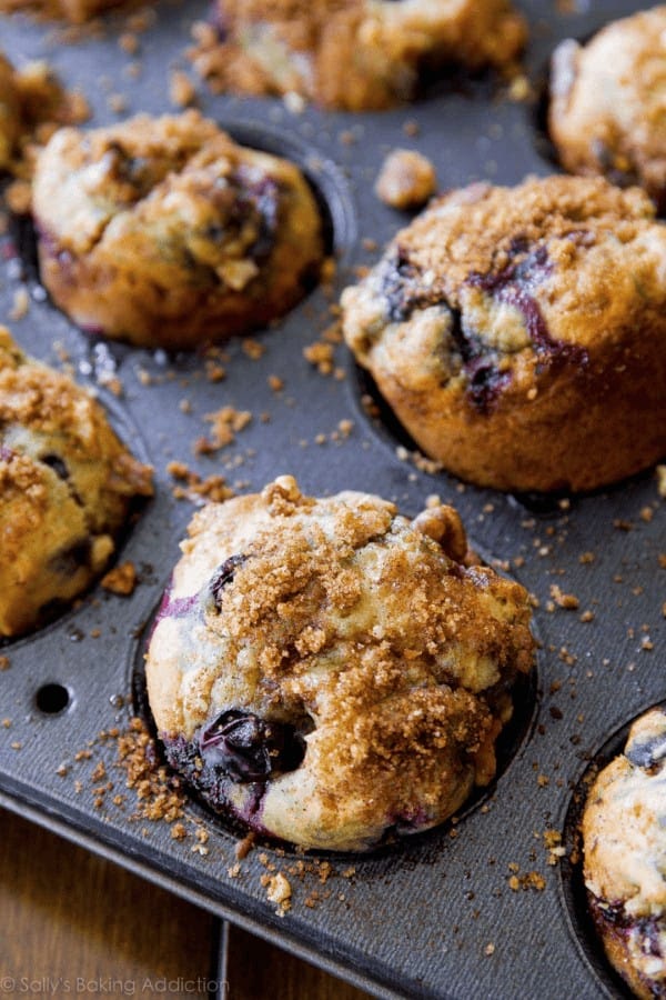 Blueberry Muffins with Streusel Topping