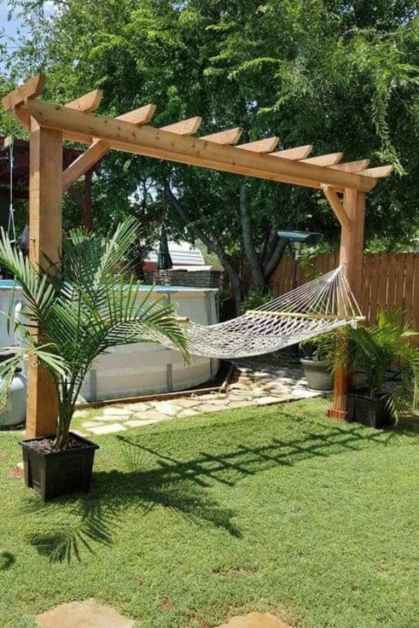 BACKYARD HAMMOCK