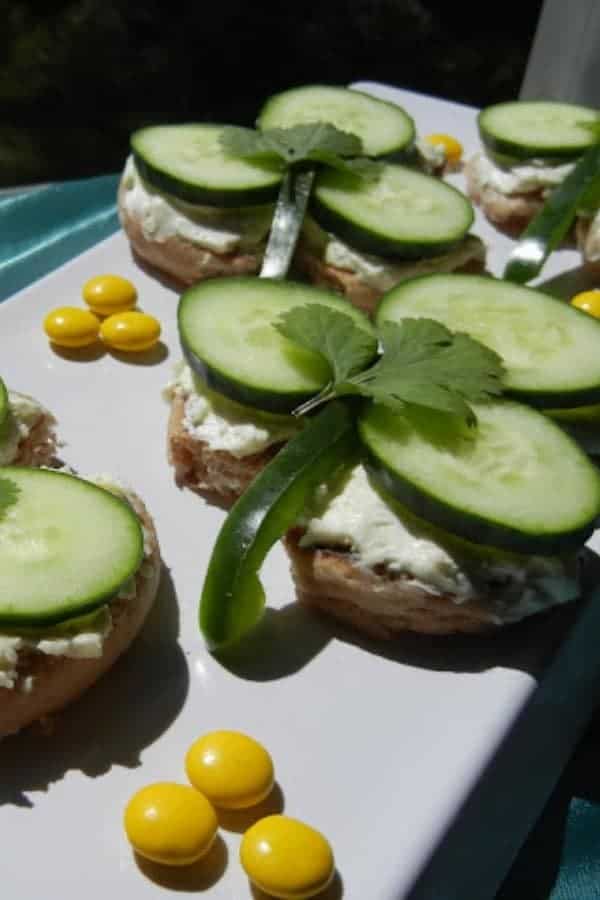 SHAMROCK CUCUMBER TEA SANDWICHES