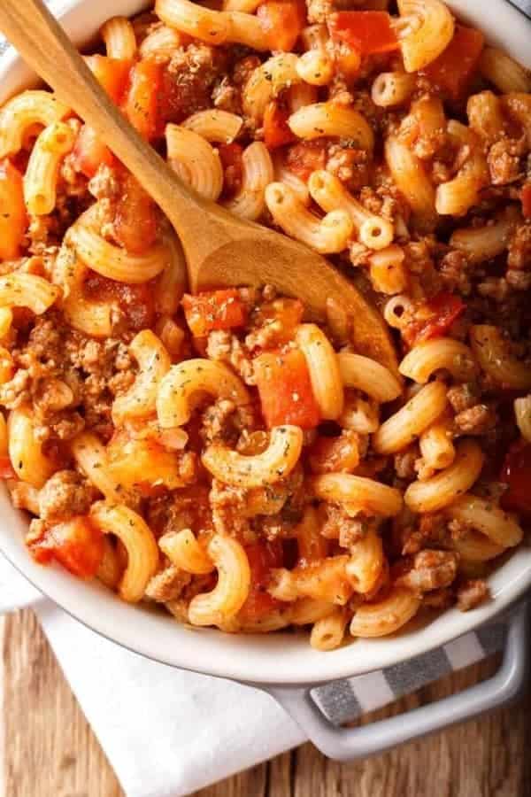 AMERICAN HAMBURGER GOULASH