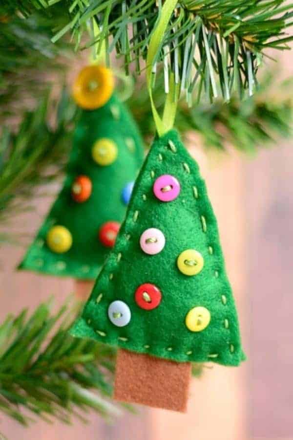 FELT CHRISTMAS TREE ORNAMENT