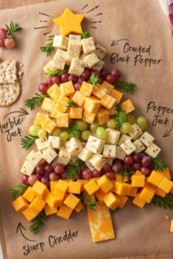 CHEESE CUBE CHRISTMAS TREE