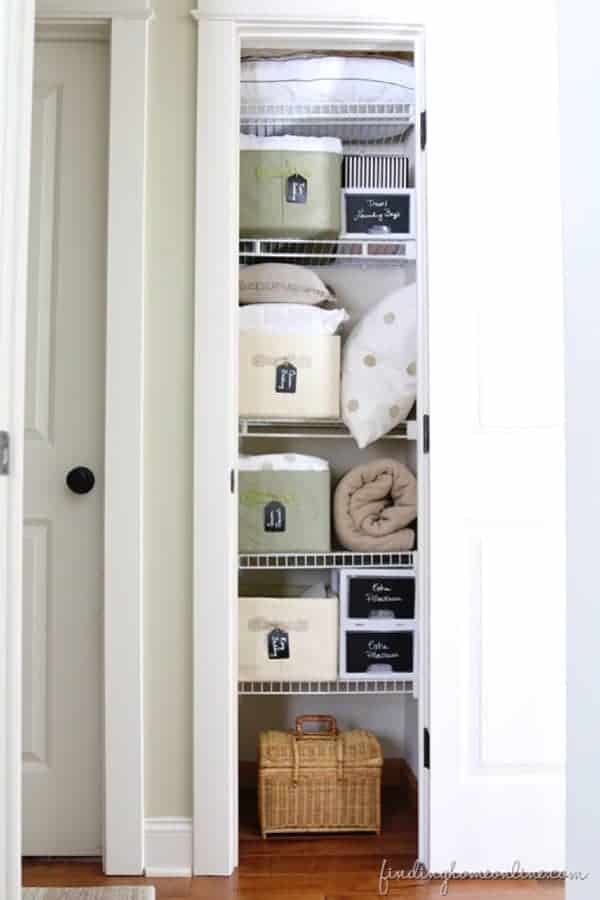 Small Linen Closet Organization