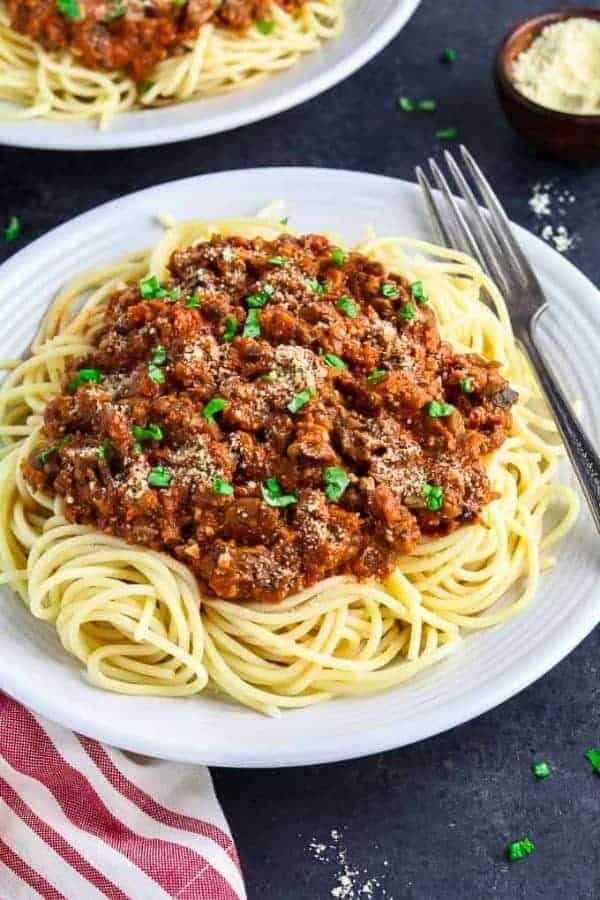 VEGAN BOLOGNESE SAUCE