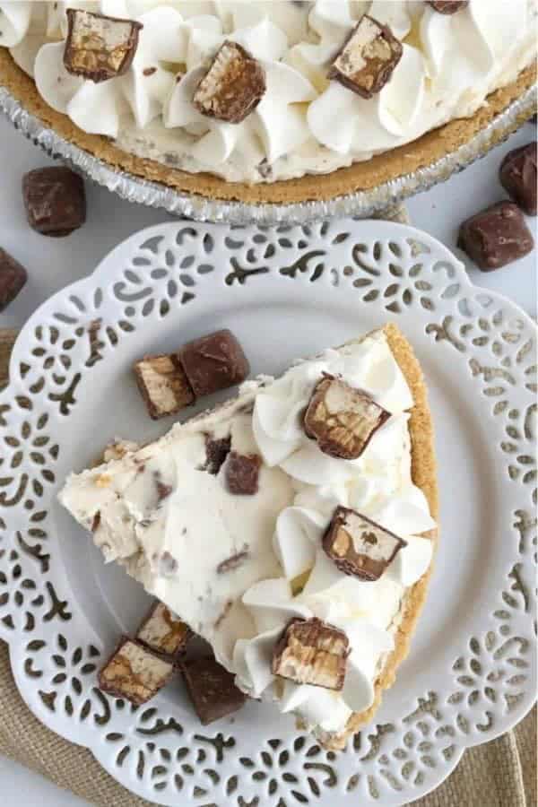 No Bake Snickers Cheesecake Pie