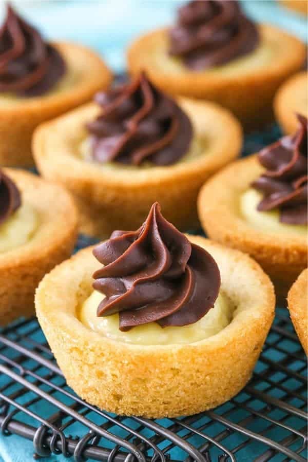 Boston Cream Pie Cookie Cups