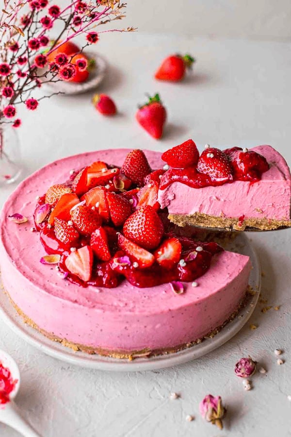 Vegan Strawberry Cheesecake