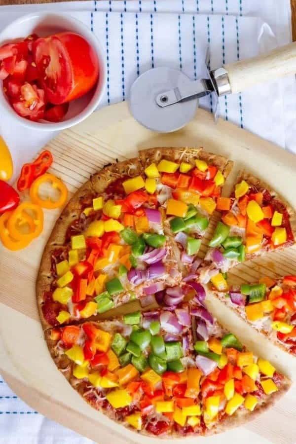 RAINBOW BELL PEPPER PIZZA