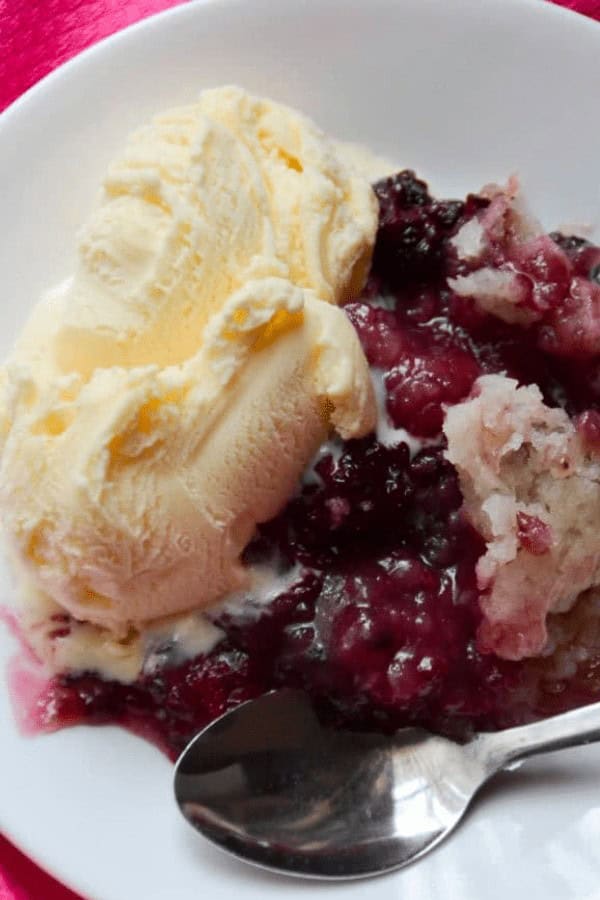 Crockpot Blackberry Cobbler Recipe