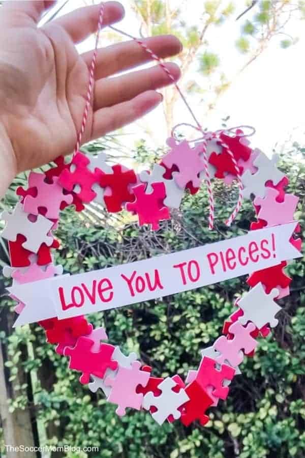 DIY Valentine Wreath