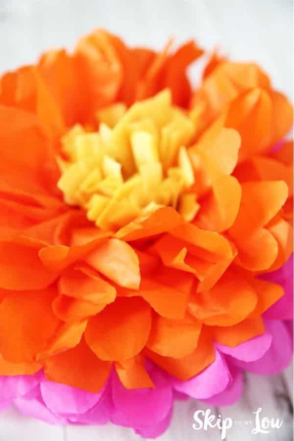 How to Make Tissue Paper Flowers