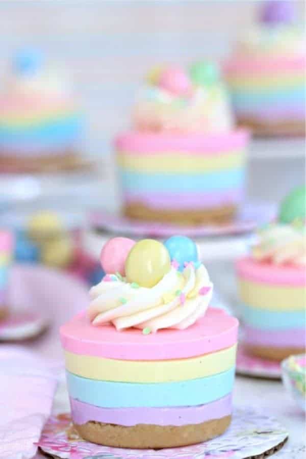 Easter No-Bake Mini Cheesecakes