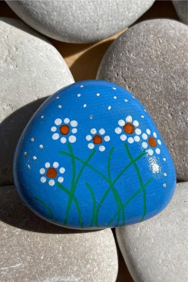 Simple Flower Design For Painted Pebble