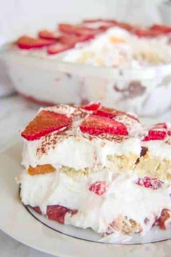 KETO STRAWBERRY TIRAMISU