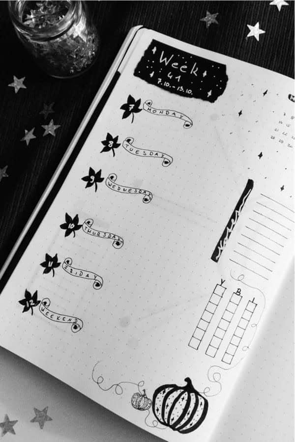 Black & White November Weekly Layout