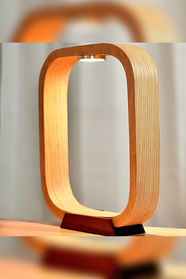 The Countour Desk Lamp