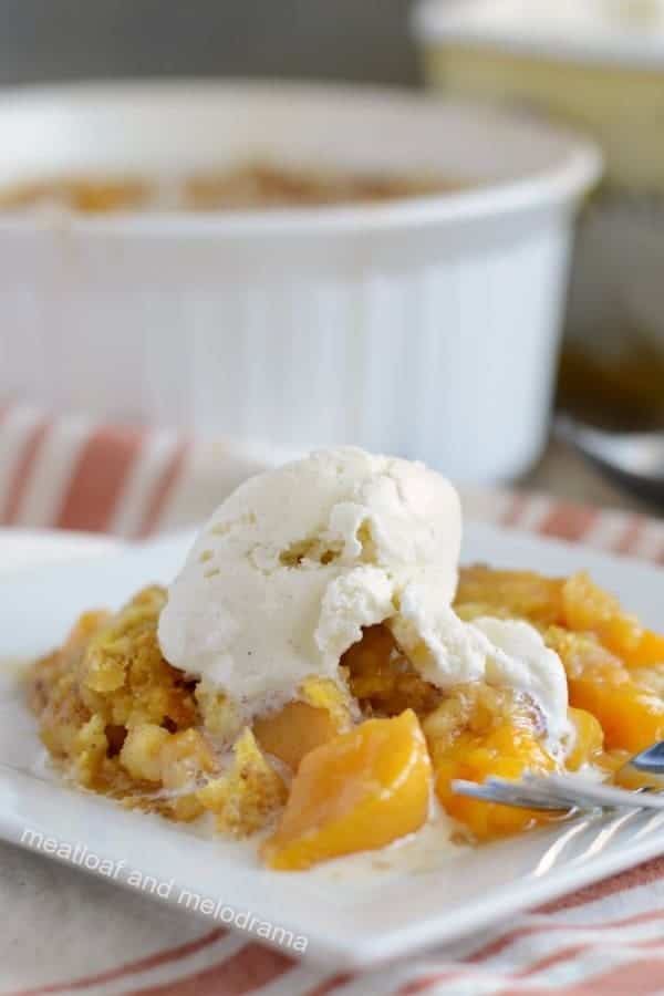 Instant Pot Peach Dump Cake