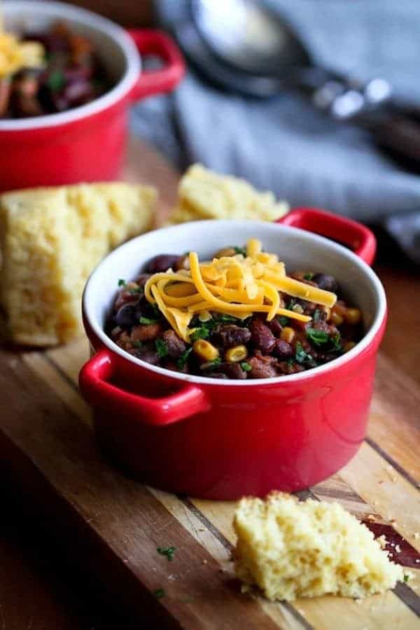 THREE-BEAN VEGETARIAN CHILI