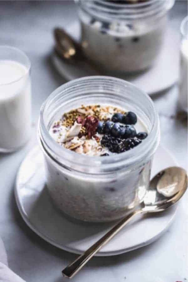 Berry Overnight Oats